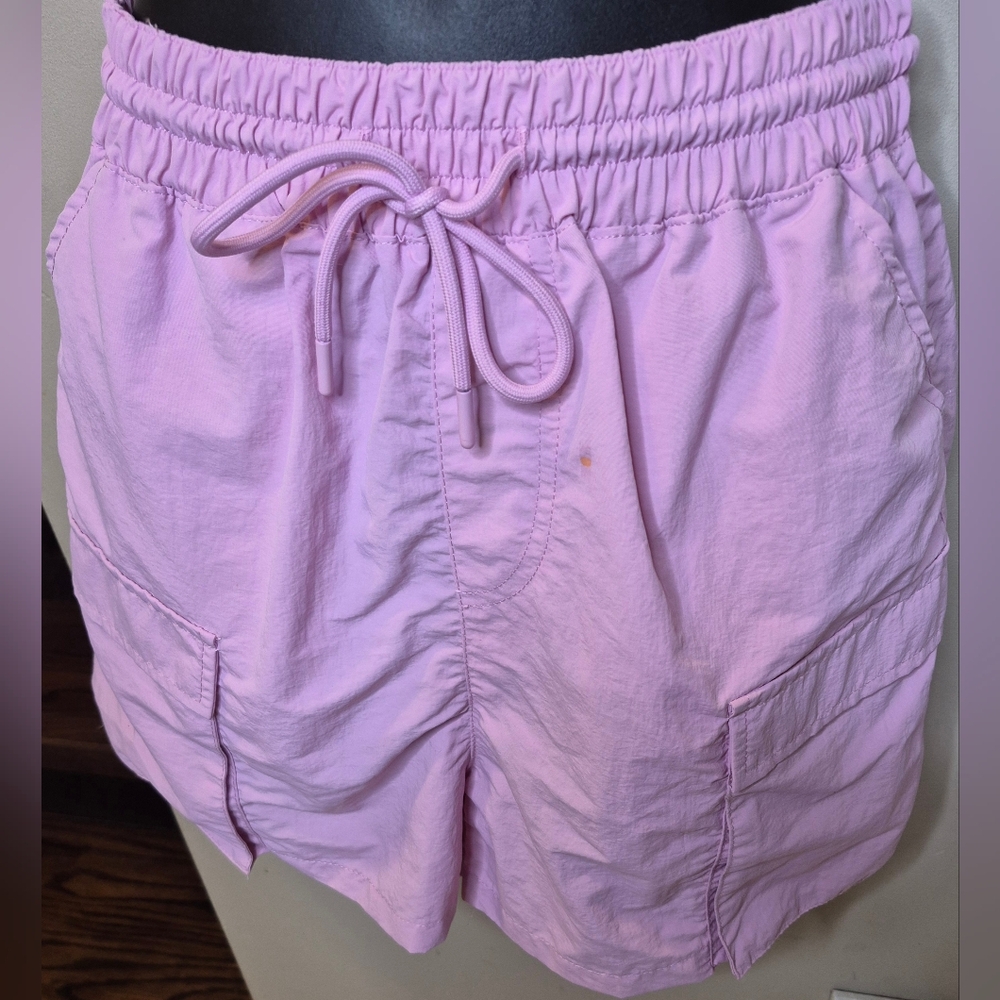Forever 21 Mid-rise Cargo Pink Shorts